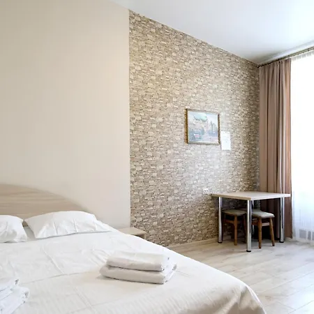 Deluxe D 25 * Львов