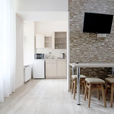 Deluxe D 25 Апартаменти