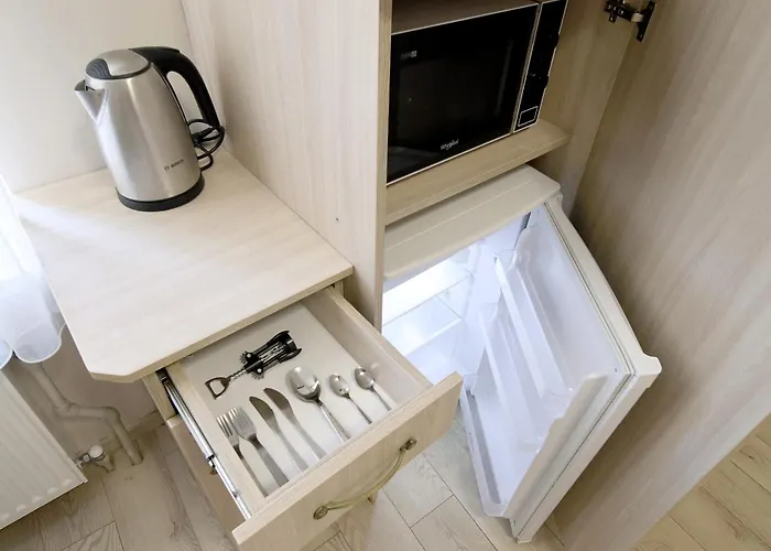 Deluxe D 25 * Leópolis